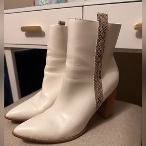 Oasis Society Lana Bootie- size 8. Worn